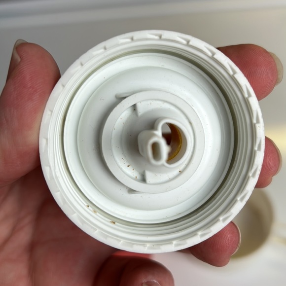 Vintage 1983 Star Wars Return of the Jedi King Seeley Ewok Red Thermos W… - Picture 10 of 10